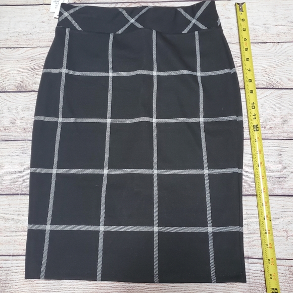 Black Skirt NEW - Joe B by Joe Benbassett Pencil Skirt Size Large NWT - Picture 5 of 5